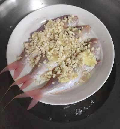 ニンニク蒸し鯛の作り方：6