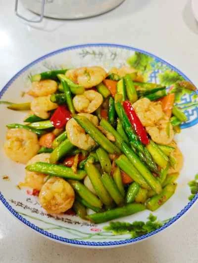 エビとアスパラガスの炒め物のレシピ