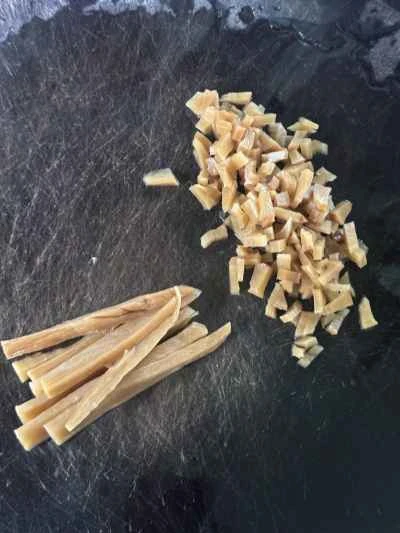 エビとカニカマのクリスピーロールの作り方：2