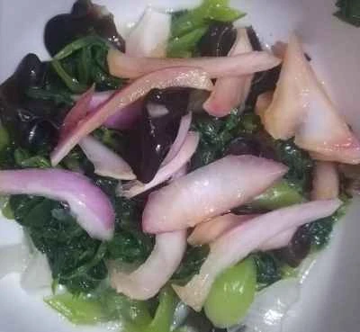 セロリの葉とキクラゲのサラダの作り方：8