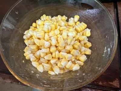 塩コショウコーンの作り方：1