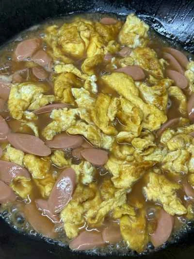 ハムとスクランブルエッグの作り方：8