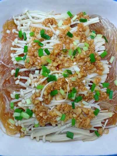 ニンニク春雨とエノキ茸の作り方：12