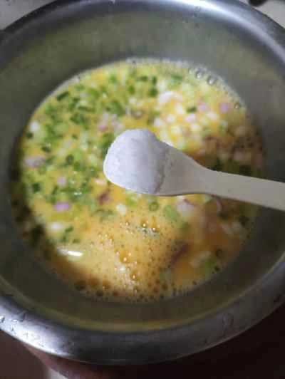 ネギ入りスクランブルエッグの作り方:4