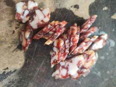 麦わら入りソーセージ炒めの作り方：2