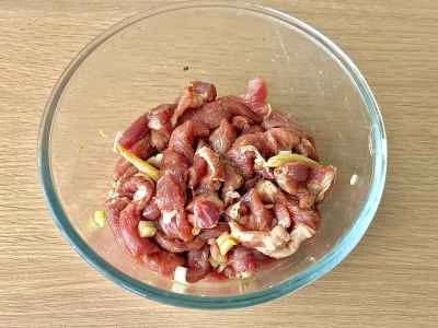 酸辣湯豚肉の作り方：2