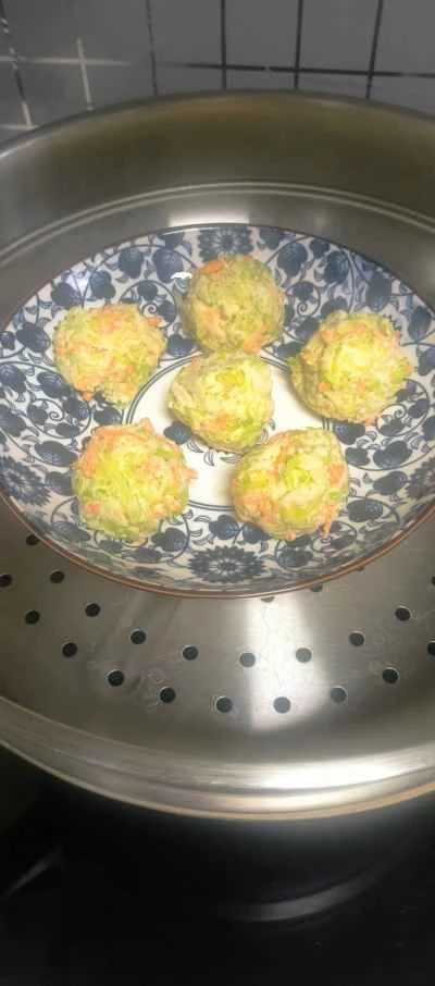 ズッキーニと大根の蒸し餃子のレシピ手順:4