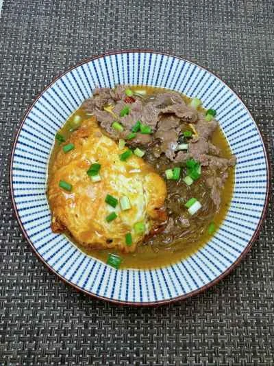 牛肉と春雨の鍋の作り方：12