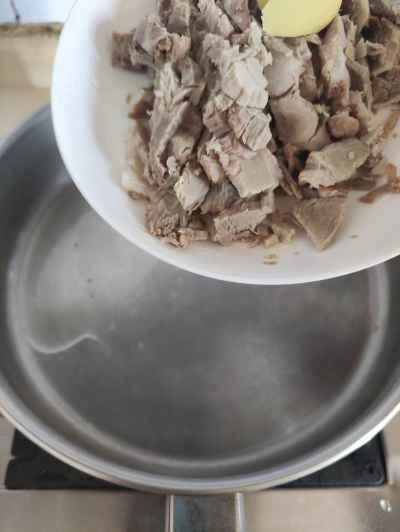 細切り豚肉と玉ねぎの炒め物の作り方：3