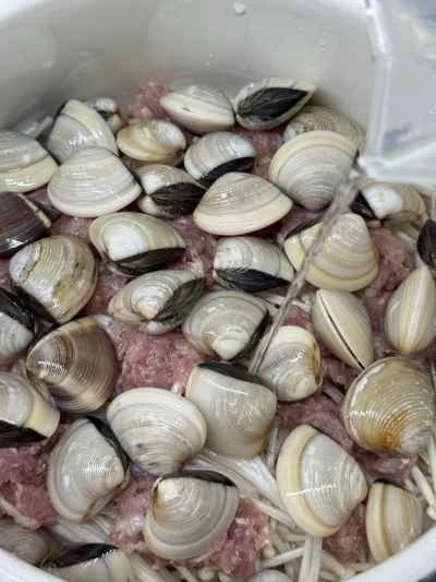 えのき茸とひき肉とアサリの煮込みの作り方：7