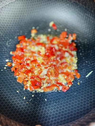 香米虎の家庭風牛肉とピーマン炒め レシピ手順：8