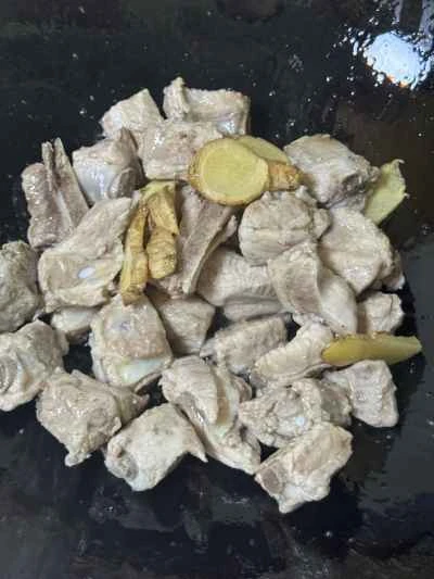 アワビ入り豚スペアリブの煮込みの作り方：4