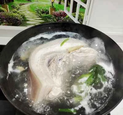 豚バラ肉の煮込みの作り方：2