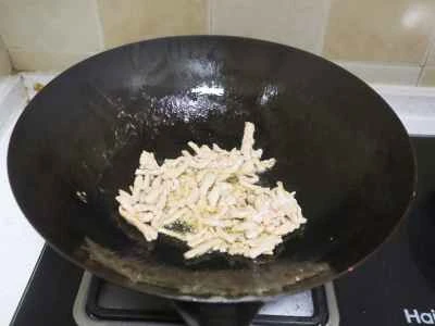 細切り豚肉とヘチマの炒め物の作り方：5