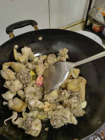 鶏肉とインゲンの煮込みの作り方：2