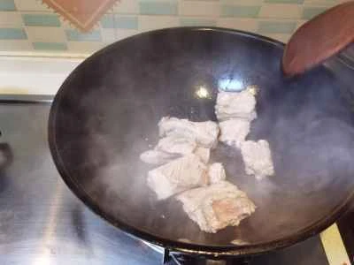 春雨とザワークラウト入り豚スペアリブの煮込みの作り方：4