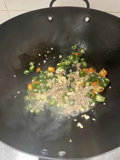 枝豆と干し豆腐の炒め物の作り方：9