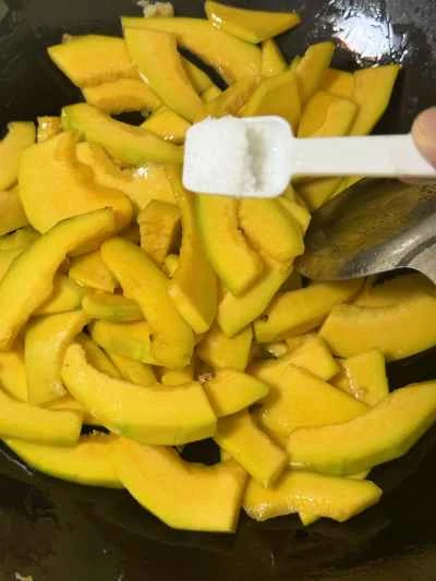 ひき肉入りかぼちゃ炒めの作り方：5