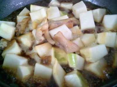 キャベツ入り鶏足煮込みの作り方：9