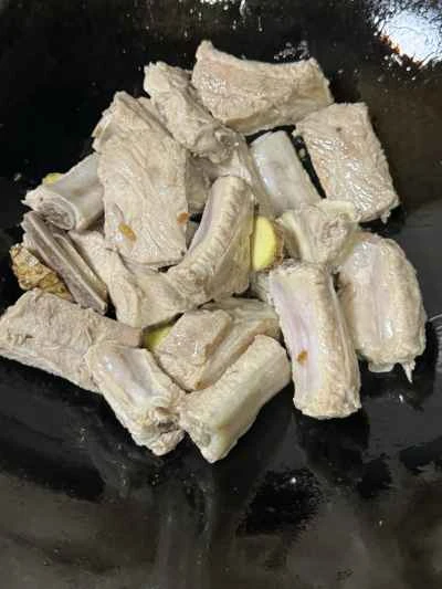 いんげん豆入り豚スペアリブの煮込みの作り方：4