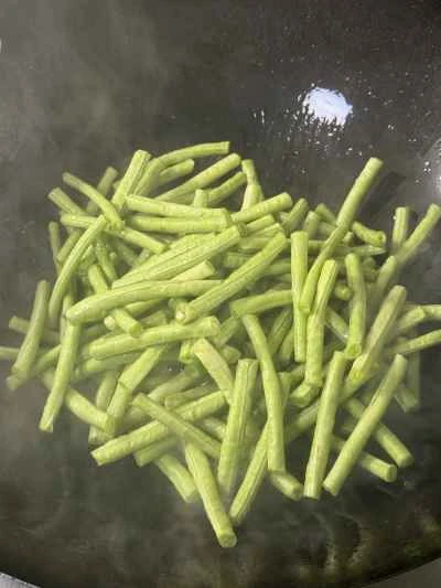インゲン豆の炒め物の作り方：3