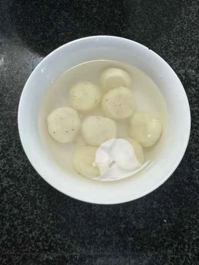 煮込んだライオンの頭のミートボールを作る手順：1