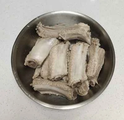 豚スペアリブの煮込みレシピの手順：3