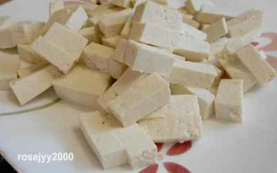 トマトソースの甘酢豆腐の作り方：1