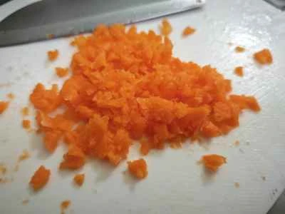 卵、塩漬け野菜、キクラゲ、椎茸入り蒸しミートローフの作り方：4