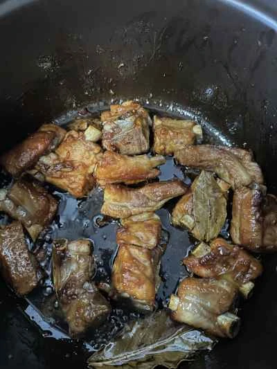 プラムソーススペアリブの作り方：1