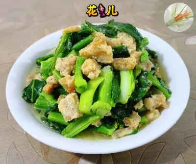 豚の皮と菜の花の炒め物のレシピ