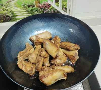 豚スペアリブの煮込みレシピの手順：4