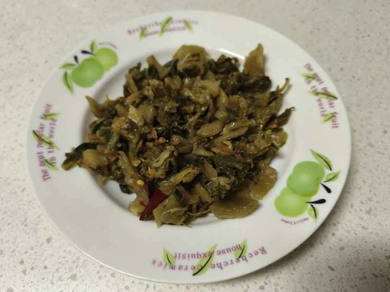 牛肉と辛子のピクルス炒めの作り方：1