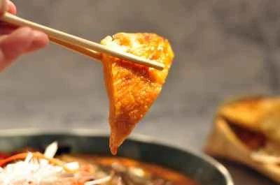 フラットブレッド入り魚の頭のシチュー：13ステップ