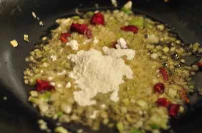 酸辣スープのカリカリ豚肉の作り方：3