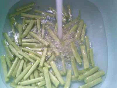 黒キクラゲ、水タケノコ、インゲンの炒め物の作り方：3