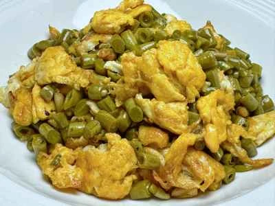 卵とインゲンの炒め物の作り方：13