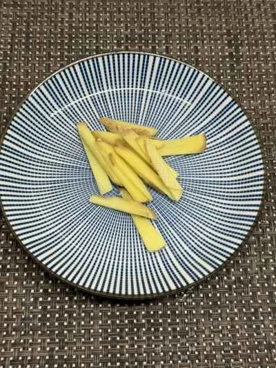 乾燥豆腐入り黄ナマズの煮込みの作り方：3