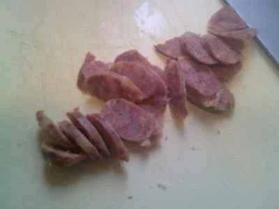 黒キクラゲとソーセージと水竹の炒め物の作り方：4