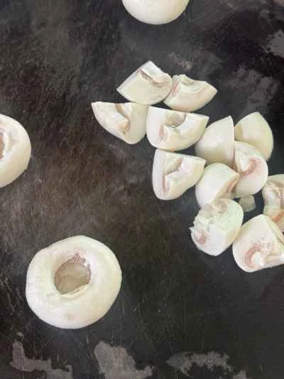 乾燥キノコ入りチキンのソテーの作り方：6