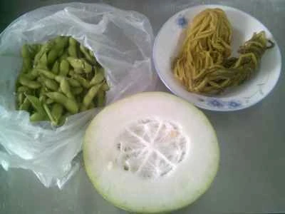 冬瓜と漬物と枝豆の炒め物の作り方：1