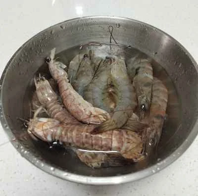 ゆでエビとシャコの作り方：2