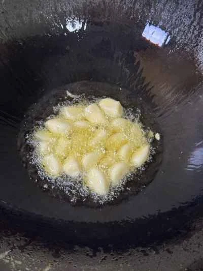 ニンニク入りうなぎ炒めの作り方：4