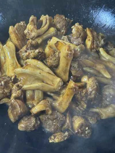 シソの葉で煮込んだ鴨肉の作り方：7