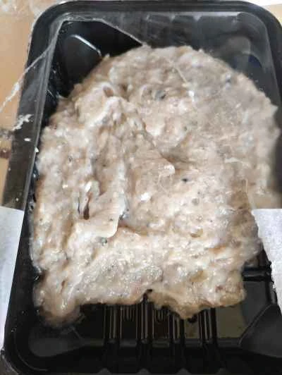 ウグイのフィッシュケーキのソテーのレシピ手順：1