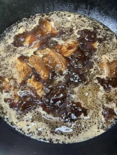 豚バラ肉、ジャガイモ、インゲン、春雨の煮込みの作り方：14