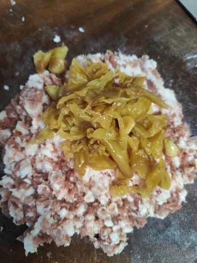 保存野菜を使った蒸し豚パテの作り方：3