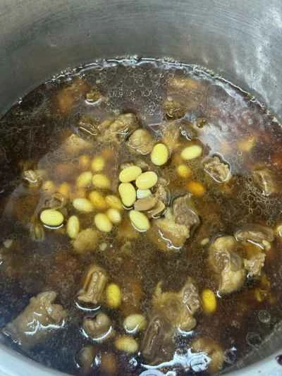 大豆入り牛ブリスケットの煮込みの作り方：12