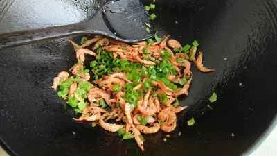 スパイシーなオキアミ炒めの作り方：6