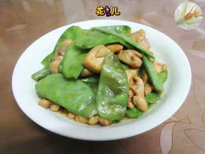 鶏もも肉とインゲンの炒め物のレシピ